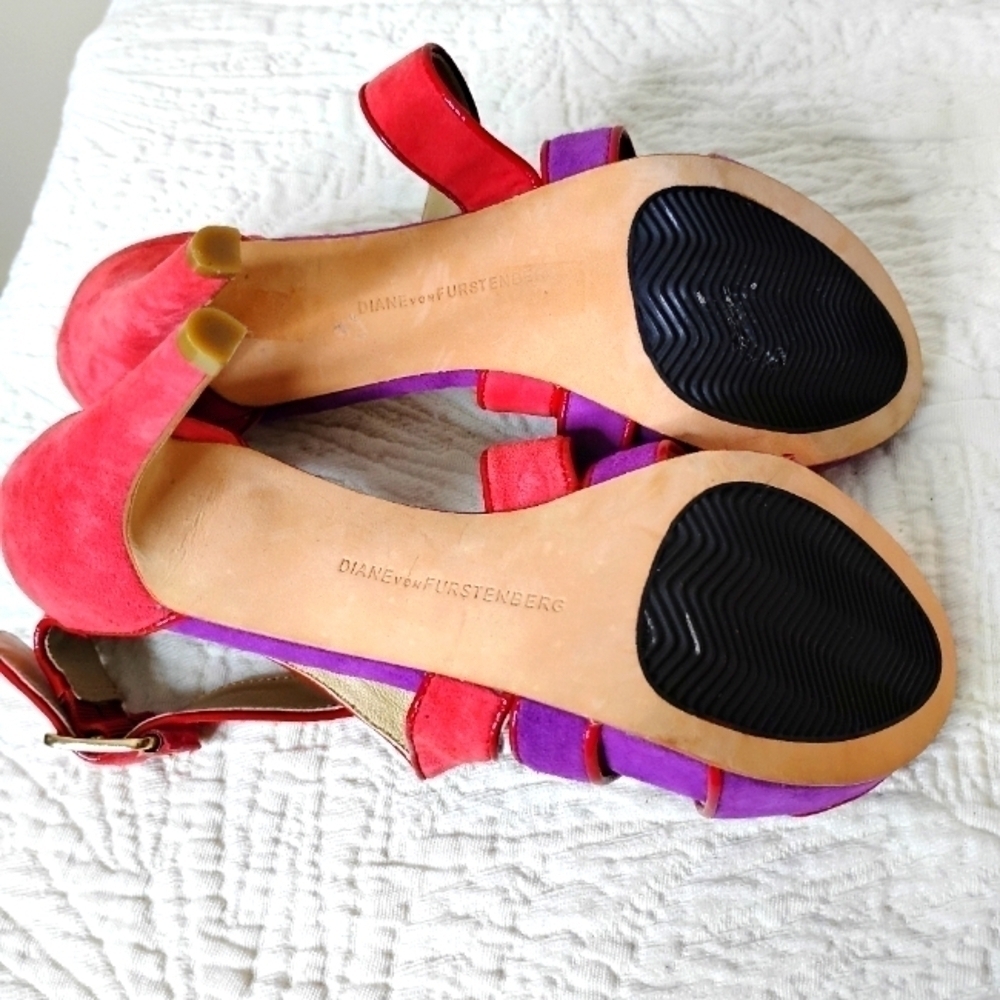 Diane von Furstenberg Suede Strappy Heels Size 6.5 DVF - Picture 8 of 9